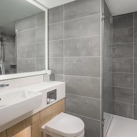 Courtyard By Marriott Paris Charles De Gaulle Airport 酒店