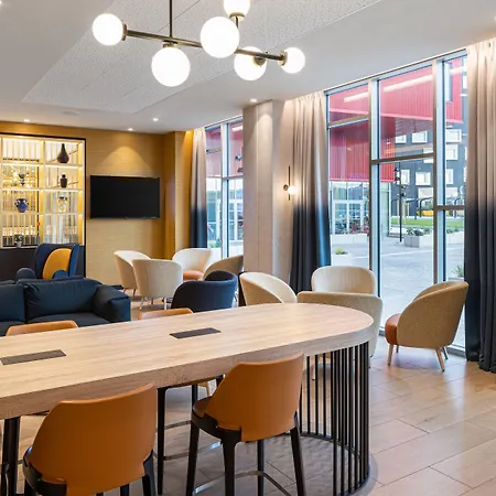 Hotel Courtyard By Marriott Paris Charles De Gaulle Airport